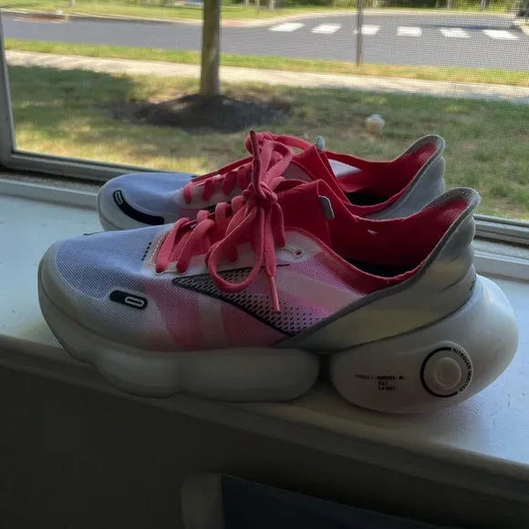 Brooks Aurora BL running shoe women’s size 7