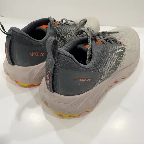 Brooks Cascadia 17 Trail Men’s Running Shoes