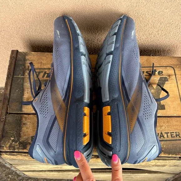 Brooks ghost 15