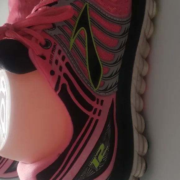 Brooks Glycerin 12 running Shoes size 8.5