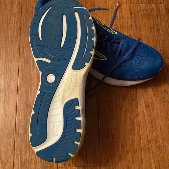 Brooks glycerin 20 men’s shoes - size 12.5- bright blue w yellow accent
