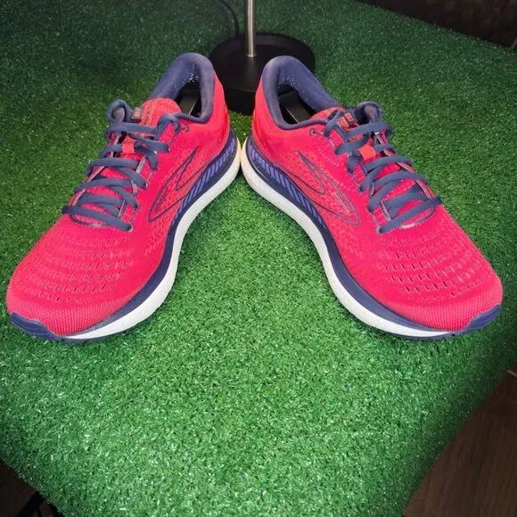 BROOKS GLYCERIN GTS 19 - Women’s Running Shoes - SIZE 10.5
