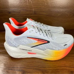 Brooks Hyperion Max Women’s Shoe Size 9