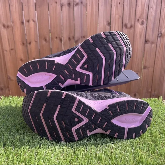 Brooks Launch 6 Women’s Running Shoes Size 9 Black Lavender