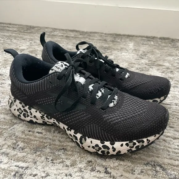 Brooks Revel 5 Womens Size 10 Shoes Running Sneakers Walking Black Leopard