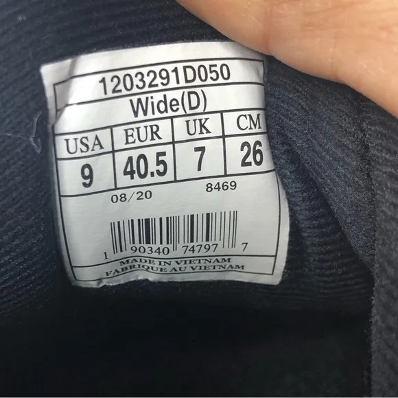 Brooks Sneakers Women's Size 9 D Adrenaline GTS 21 Running Shoes