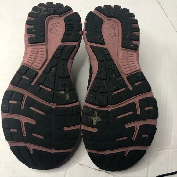 Brooks Sneakers Women's Size 9 D Adrenaline GTS 21 Running Shoes