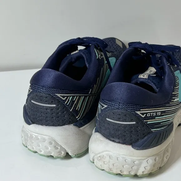 Brooks Sz. 11 GTS19 Adrenaline Navy Mesh Knit Lightweight Athletic Running Shoe