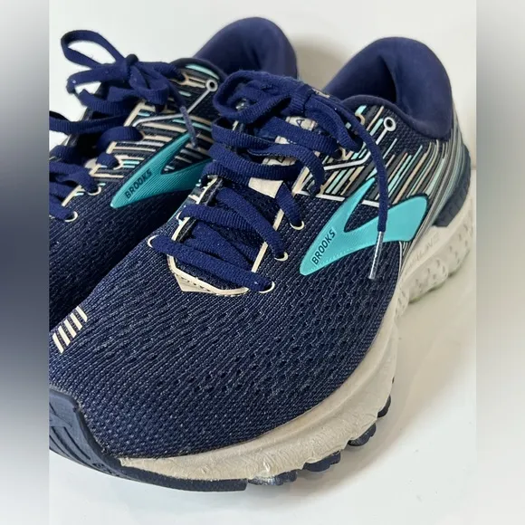 Brooks Sz. 11 GTS19 Adrenaline Navy Mesh Knit Lightweight Athletic Running Shoe