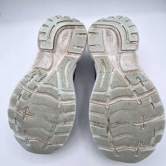 Brooks Women’s Ghost 15 Sneakers Size 8.5 B Peacoat White Running Shoes Navy