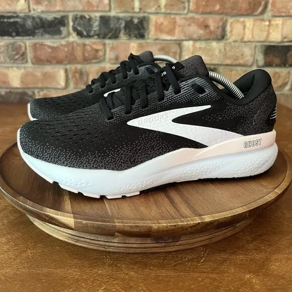 Brooks Womens Ghost 16 Black Running Shoes Sneakers Size 8.5 M