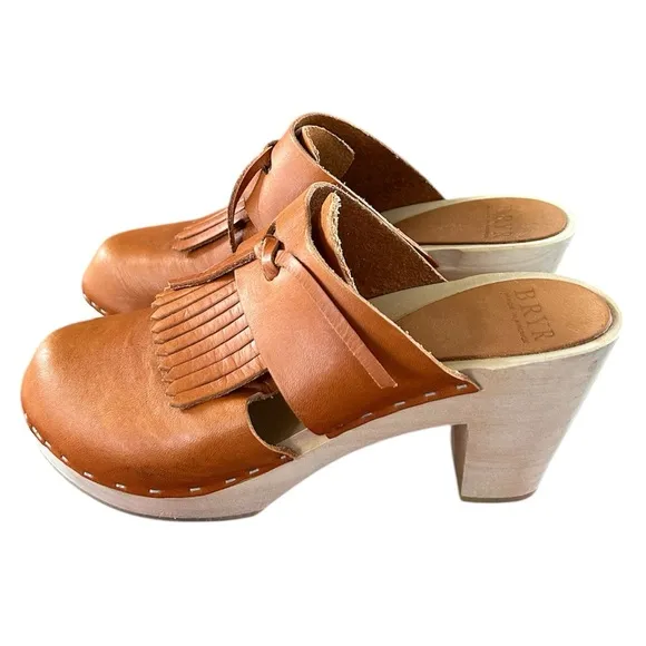 BRYR | Women's Tan Leather Penny Tassel Clog Mid Heel, peek a boo sides, sz 6.5