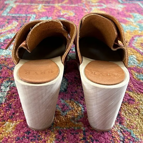 BRYR | Women's Tan Leather Penny Tassel Clog Mid Heel, peek a boo sides, sz 6.5