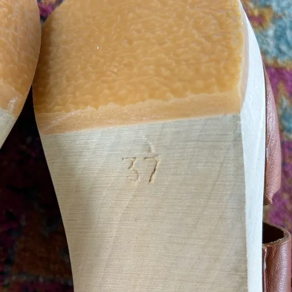 BRYR | Women's Tan Leather Penny Tassel Clog Mid Heel, peek a boo sides, sz 6.5