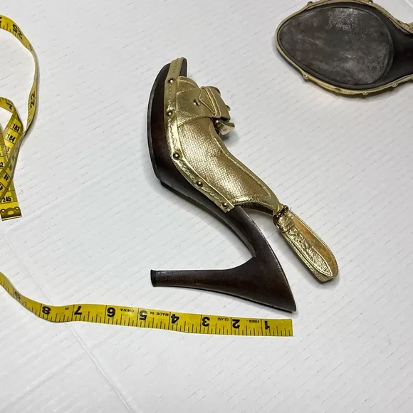 Burberry Gold Slingback Heels