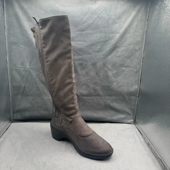 Bzees Wishlist Tall Boots‎ Women’s Size 9W Grey Side Zip Stretch Microfiber