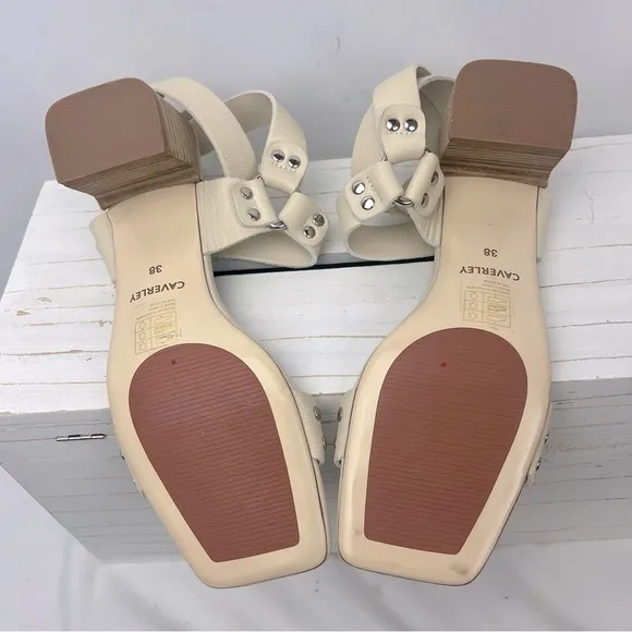 CAVERLEY Womens Tommy Leather Dressy Slip On Heels Shoes NWOB