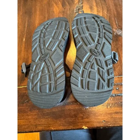 CHOCO Z sandals, size women's 9;  black, NEW soles;  Hiking &amp; water sandals