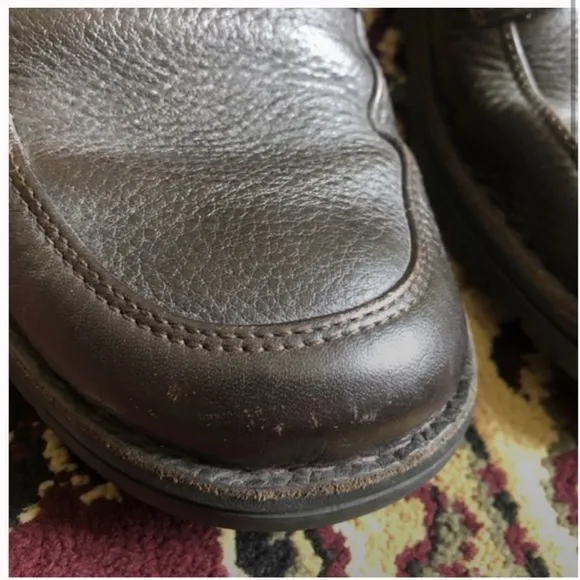 Clarks Men’s Brown Leather Shoes Size 10