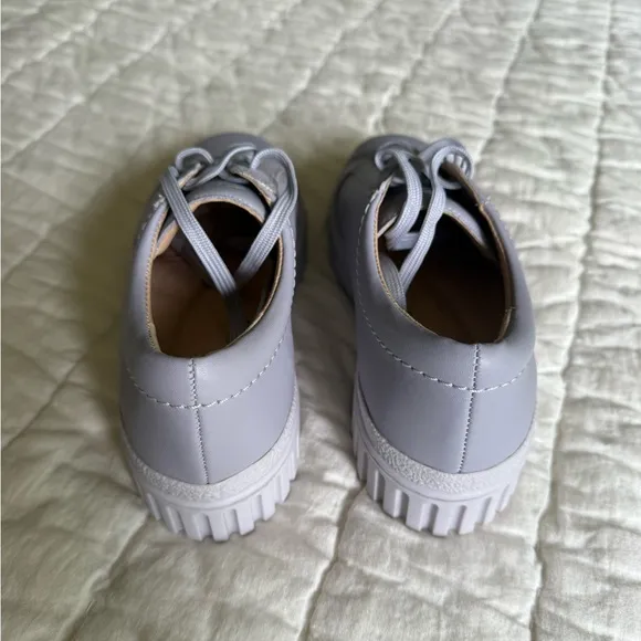 Clark’s Signature MAYHILL WALK OFF Lilac Purple LEATHER Sneakers size 7.5