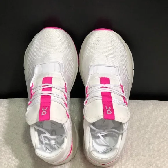 Cloudstratus Running &quot;Barbie&quot; Women Pink Shoes
