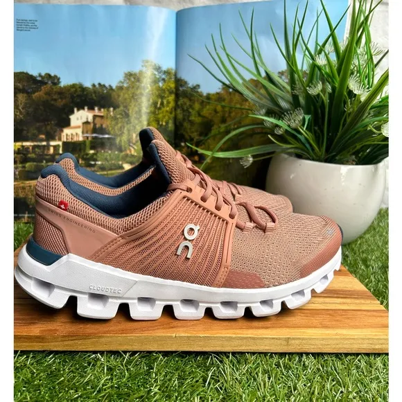 Cloudswift1 ON CLOUD Swiss engineering Running Blush Denim shoes size 6 NEW