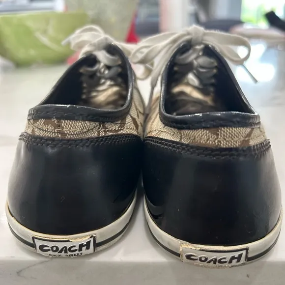 Coach Folly Women’s Lace Up Low Top Brown Monogram Sneaker Shoes Size 9