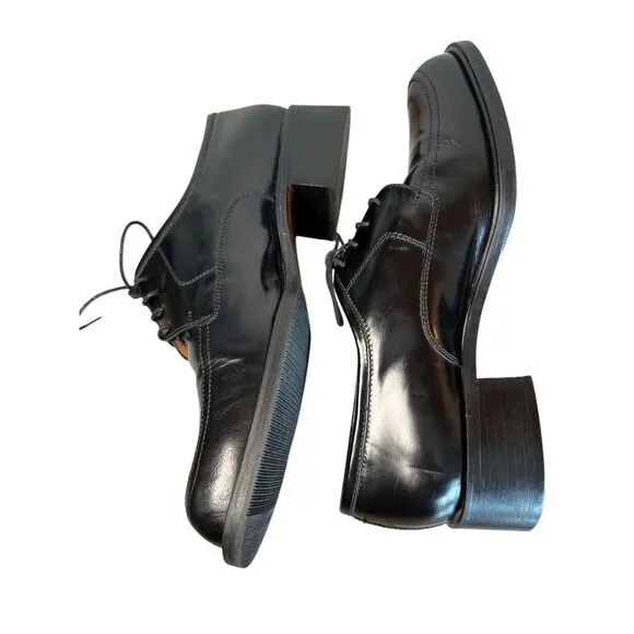 Coach women’s black oxford lace up shoes made in Italy size 9M  #S-1964
