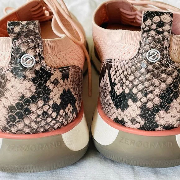 COLE HAAN ZEROGRAND  Oxford Peach Whip Stitchlite Snake Print Size 9.5 B