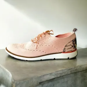 COLE HAAN ZEROGRAND  Oxford Peach Whip Stitchlite Snake Print Size 9.5 B