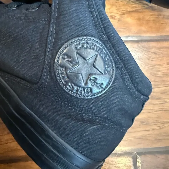 Converse All Star all black shoes sneakers men’s 12 women’s 14 high top lace up