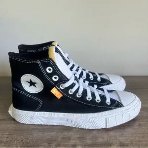 Converse Chuck Taylor All Star ALT Hi Top Unisex Shoe Size 10 or 8 SKU#241133