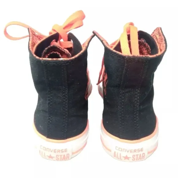 Converse Chuck Taylor Hi Top Shoes Women’s 7 M Double Lined Black Orange Skull