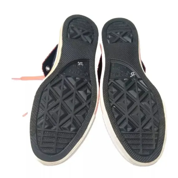Converse Chuck Taylor Hi Top Shoes Women’s 7 M Double Lined Black Orange Skull