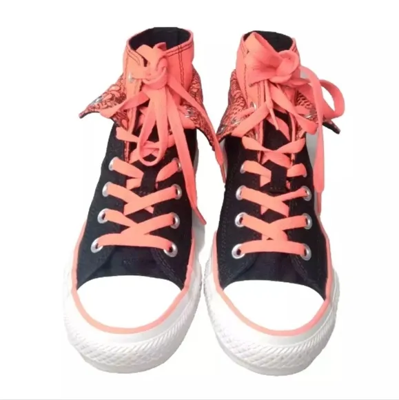 Converse Chuck Taylor Hi Top Shoes Women’s 7 M Double Lined Black Orange Skull