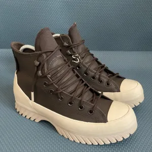 Converse Lugged Unisex Shoes