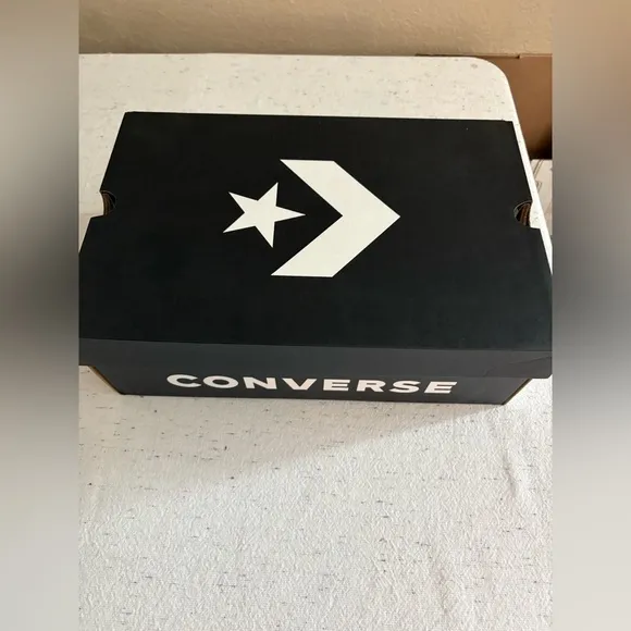 Converse Men’s  Shoes Pro Blaze Low Engine Smoke Size 12. New in their box.