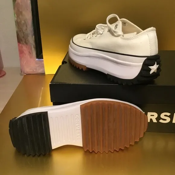 CONVERSE Women’s RUN STAR HIKE SNEAKERS