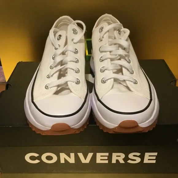 CONVERSE Women’s RUN STAR HIKE SNEAKERS