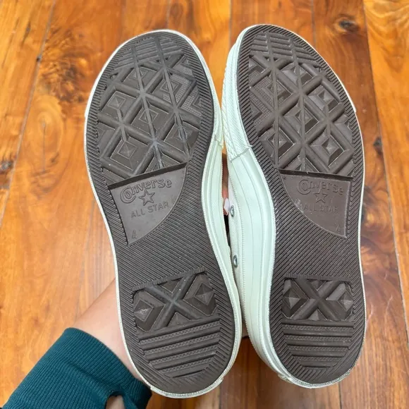 Converse x PLAY Comme des Garçons Chuck 70 6