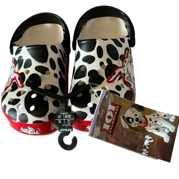 Crocs 101 dolmations clogs Sz 11 kids fun lab 101 puppy shoes Disney unisex