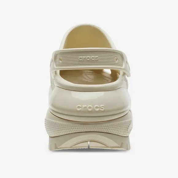 CROCS Clogs Shoes Mules MEGA CRUSH Men’s Size 9 Women’s Size 11 Unisex