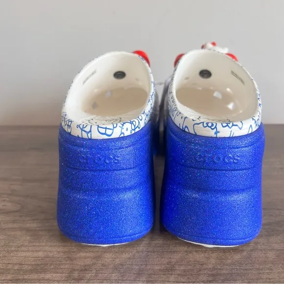 Crocs Hello Kitty Siren Unisex Clog Size 6 or 8 #391A