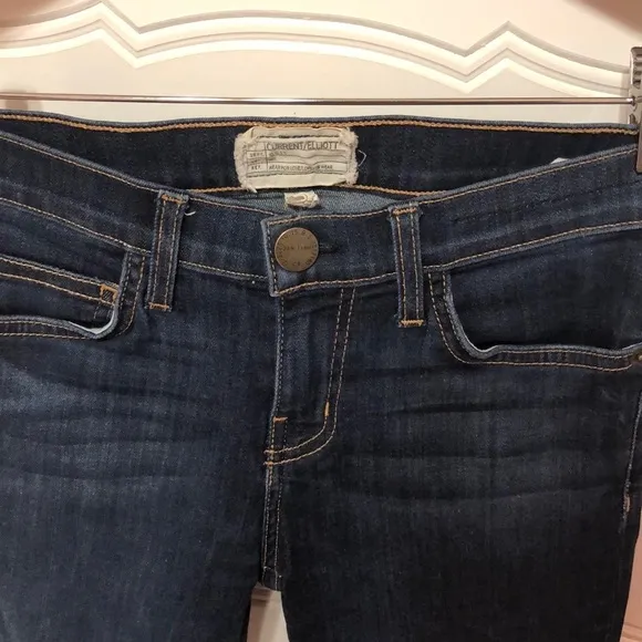Current/ Elliott women’s jeans 👖 size 26 GUC