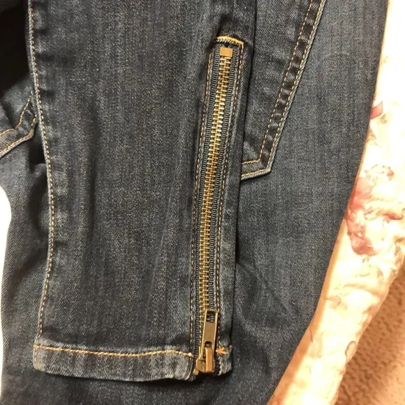 Current/ Elliott women’s jeans 👖 size 26 GUC