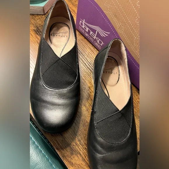 Dansko Ann Nappa black comforter shoes women’s Sz 37