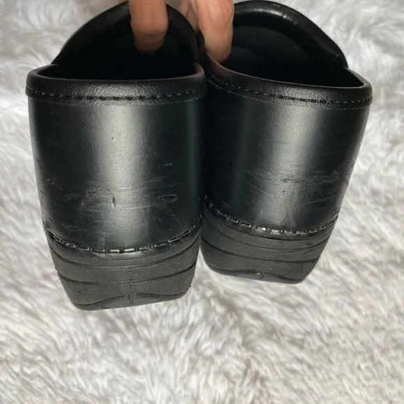 Dansko XP 2.0 Clog Nurse Shoes Black Womens Size 35