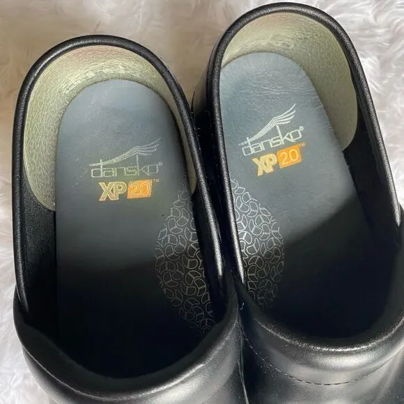 Dansko XP 2.0 Clog Nurse Shoes Black Womens Size 35