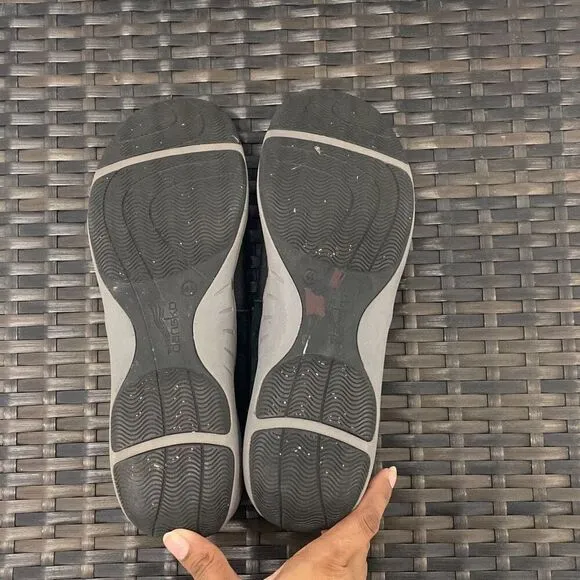 Dansko women’s shoes women’s size 41 ￼