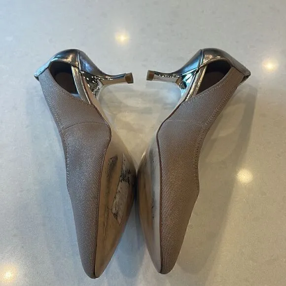 Donald Pilner women’s shoes size 8, one small dot on left side see picture.